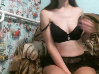 zayka111 webcam model stream image