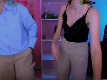 gloria_bubble webcam model stream image