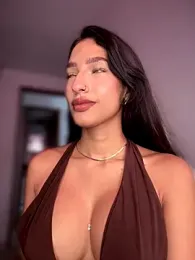 DulceLenns webcam model stream image