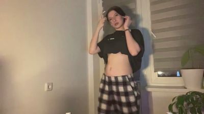 NeelyDarou webcam model stream image