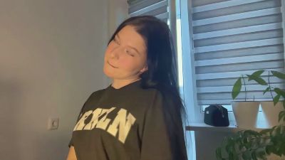 NeelyDarou webcam model stream image