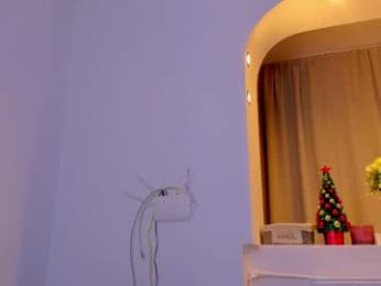 alphaqueenx webcam model stream image