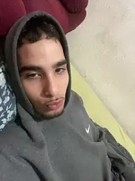 Kelvindopinto webcam model stream image