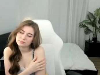 lilly_colins webcam model stream image