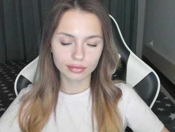 EmiMe webcam bongacams model stream image