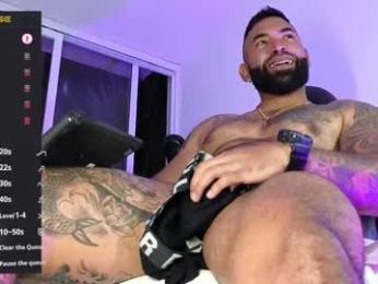 max__prada webcam model stream image