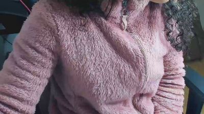 Hot_ama webcam model stream image