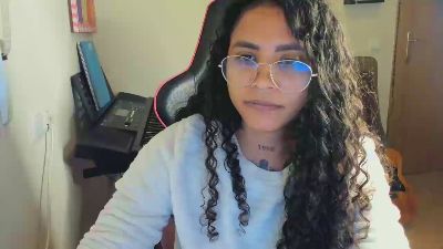 Hot_ama webcam model stream image