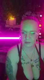 Gipsygirl1994 webcam model stream image