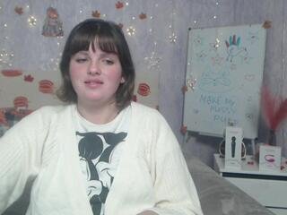 Stacey L webcam model stream image