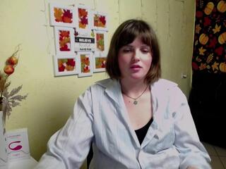 Stacey L webcam model stream image