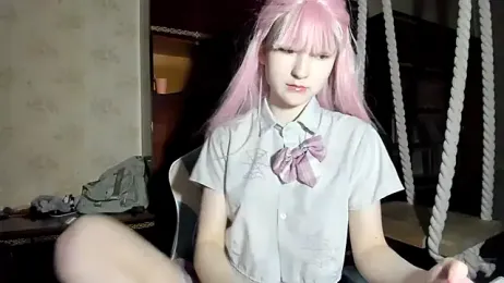 Yoonhee_Kiss webcam model stream image