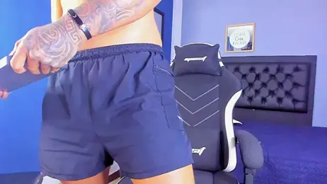 alex_oficial webcam model stream image