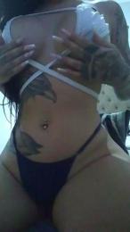 Carlamo webcam model stream image