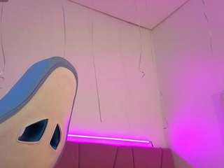 pia-stone1 webcam model stream image