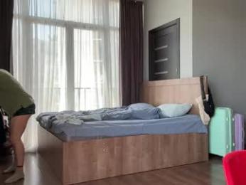 holydori webcam model stream image