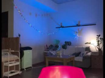 holydori webcam model stream image