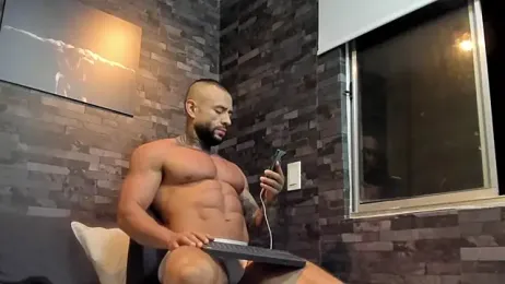 BruceDallas webcam model stream image