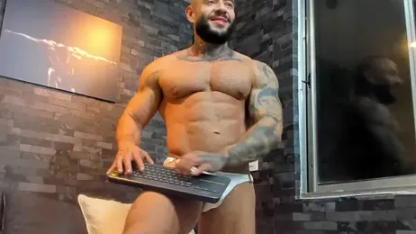 BruceDallas webcam model stream image