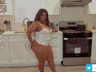 reginabans webcam camsoda model stream image