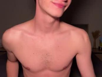 aronyou_win webcam model stream image