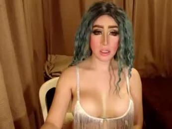 thequeenisback webcam model stream image