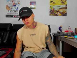 Marko Toro webcam flirt4free model stream image