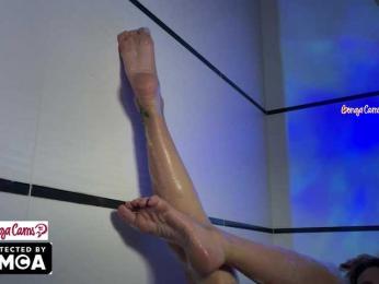 Vvv-lifffe webcam model stream image