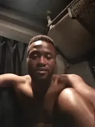 Bull_Gee webcam model stream image