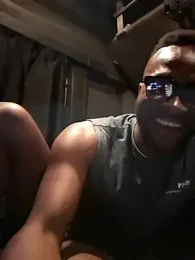 Bull_Gee webcam model stream image