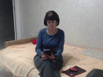 TinaaHott webcam model stream image