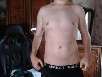 maxplay18 webcam model stream image