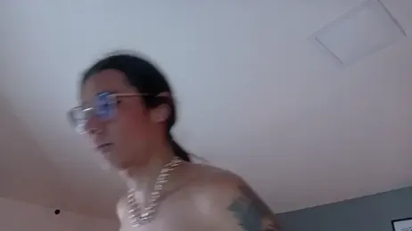 LauraaGomezz__ webcam model stream image