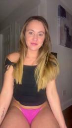 pleaseandtease webcam model stream image