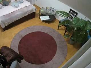 voyeurcam-julmodels-whitebed-5 webcam model stream image