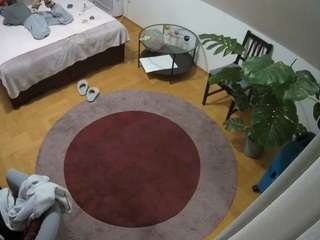 voyeurcam-julmodels-whitebed-5 webcam model stream image