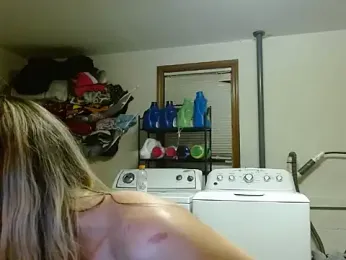 missymilf webcam model stream image