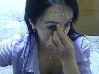 antara-girl webcam model stream image