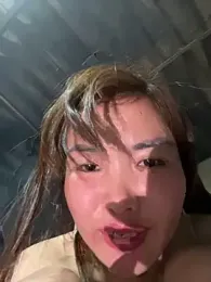 Sunny_lotus webcam model stream image