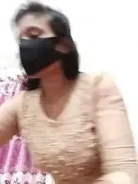 Raya-Moni webcam model stream image