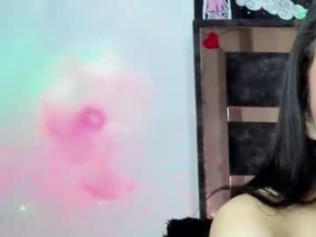 dark_moon_111 webcam model stream image