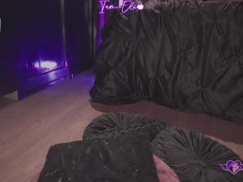 iam_eli webcam model stream image