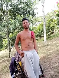 AlphaAlterX webcam model stream image