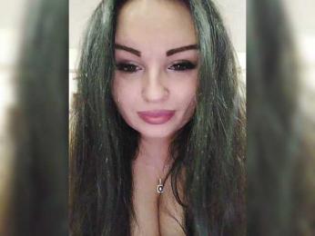 SilverCrystal webcam bongacams model stream image