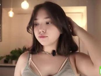 zara_shine webcam model stream image