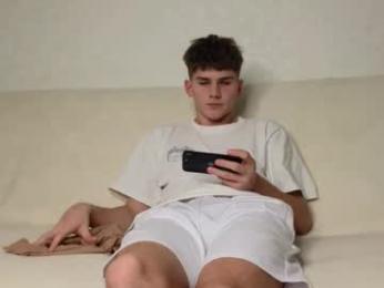 tai_fun webcam model stream image