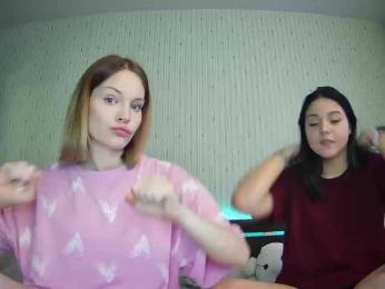 DoubleChris webcam model stream image