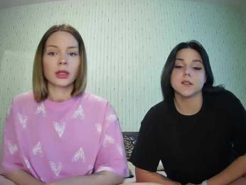 DoubleChris webcam model stream image