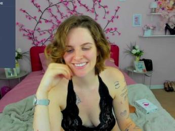 AdelRay webcam model stream image