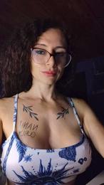 nanuxxx1 webcam model stream image